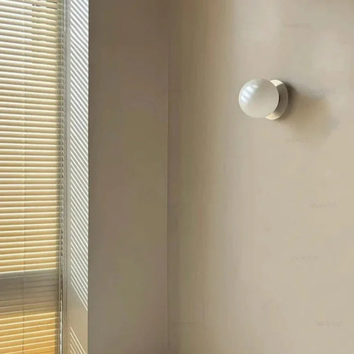 Alneda Wall Lamp