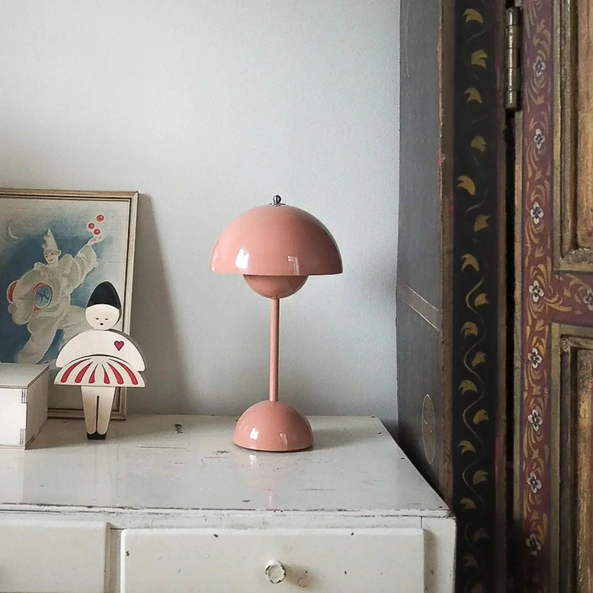Alnorra Table Lamp
