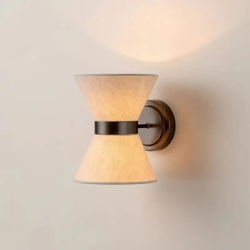 Alnorra Wall Lamp