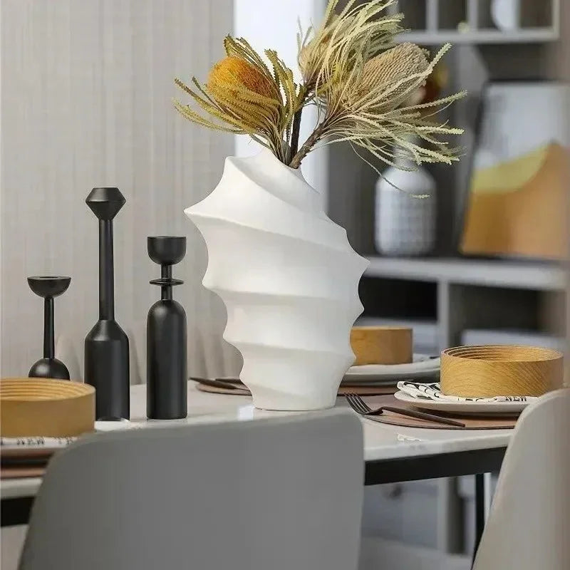 Alsarno Candle Holder
