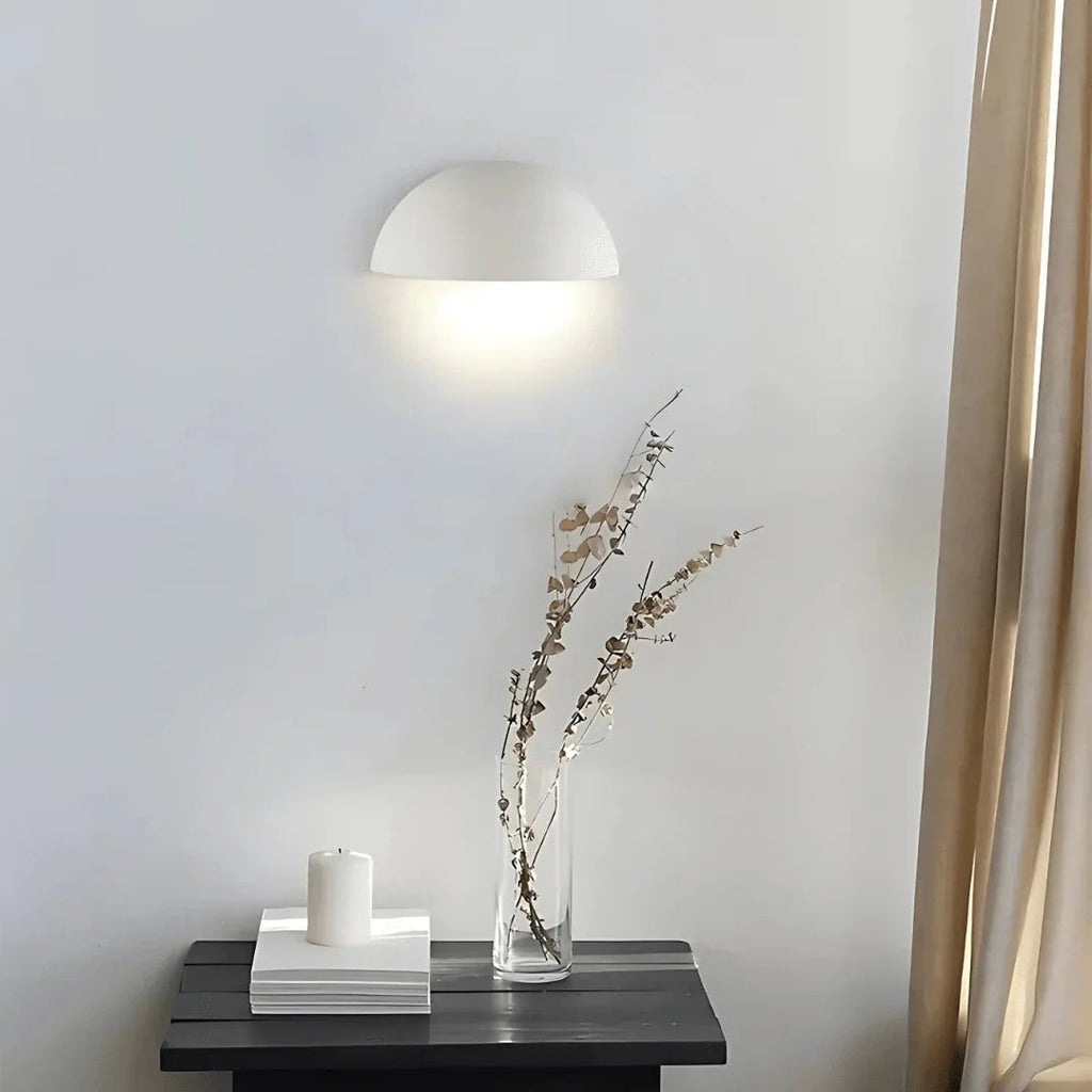 Andunda Wall Lamp