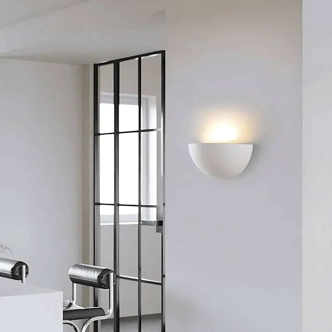 Andunda Wall Lamp