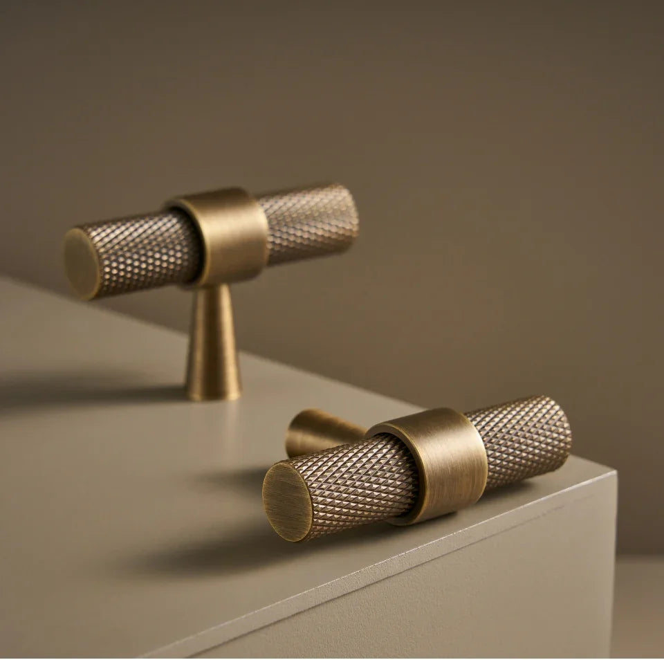 Anlessa Cabinet Handle