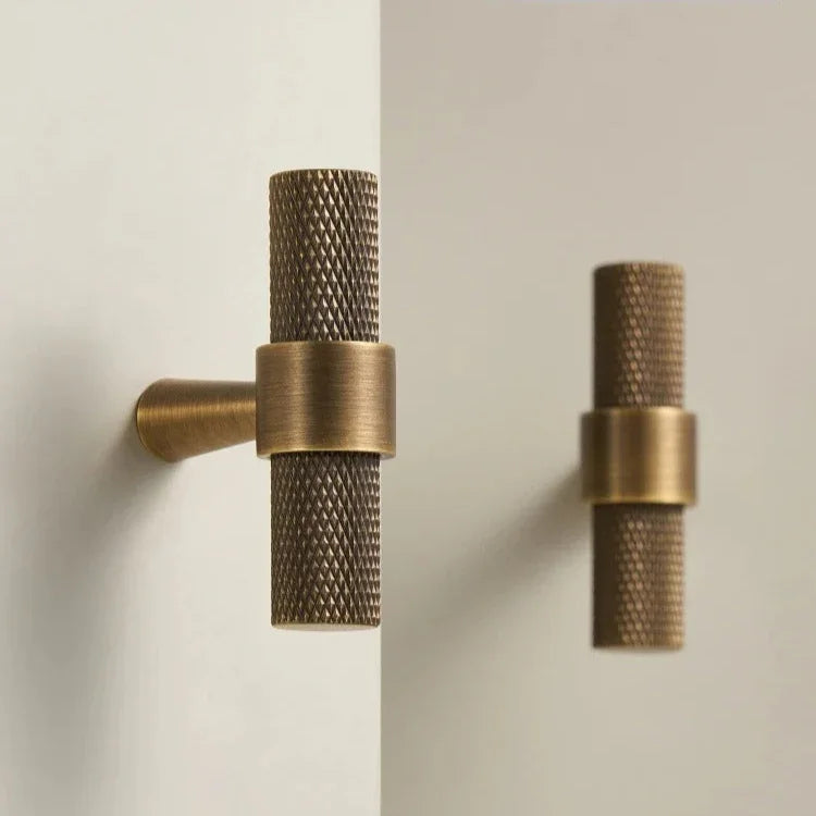 Anlessa Cabinet Handle