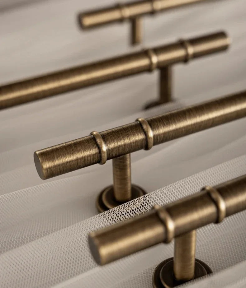Annunda Handles and Knobs