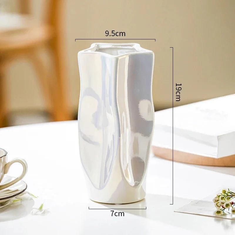 Ansarno Vase