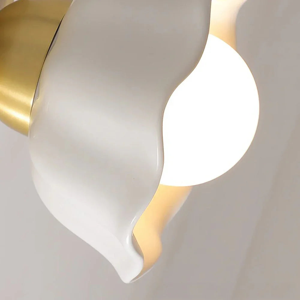 Ansova Wall Light