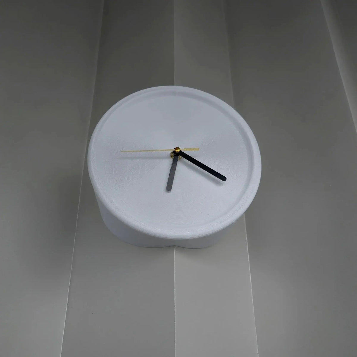 Ashstina Wall Clock