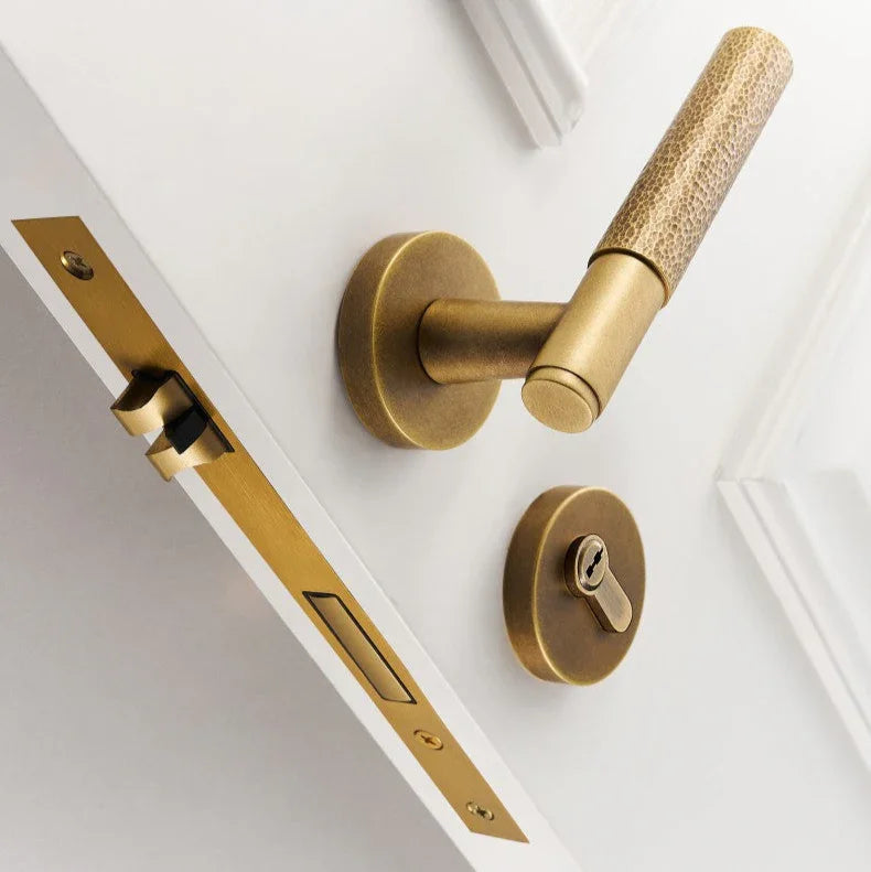 Belndora Brass Door Lock Set