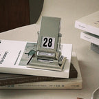 Berndina Desk Calendar