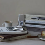 Berndina Desk Calendar