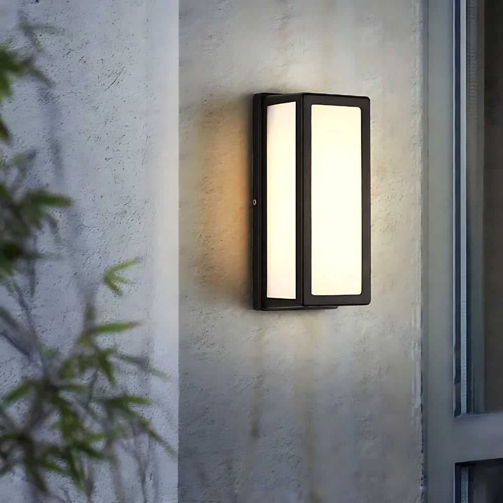 Brystoma Nordic Outdoor Lamp