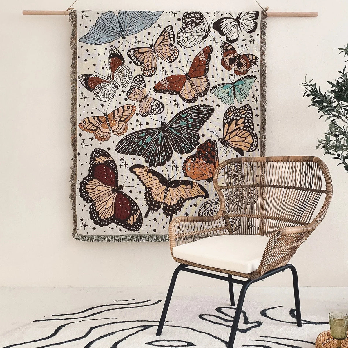 Bryteda Throw Blanket