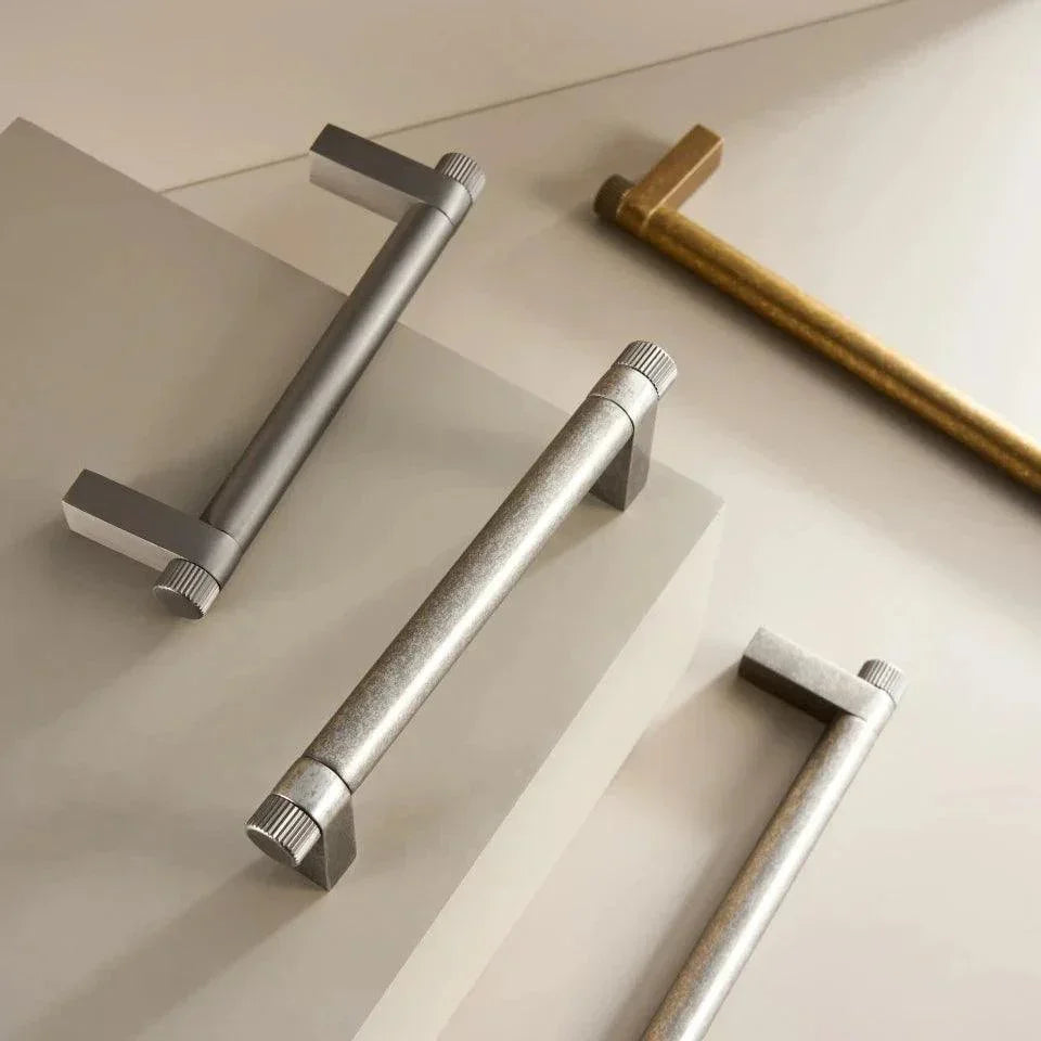 Bryvara Drawer Pull
