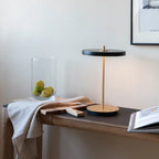 Calstova LED Portable Lamp