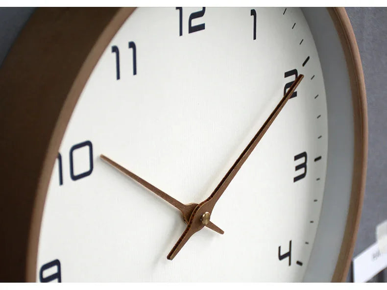 Calunda Wall Clock