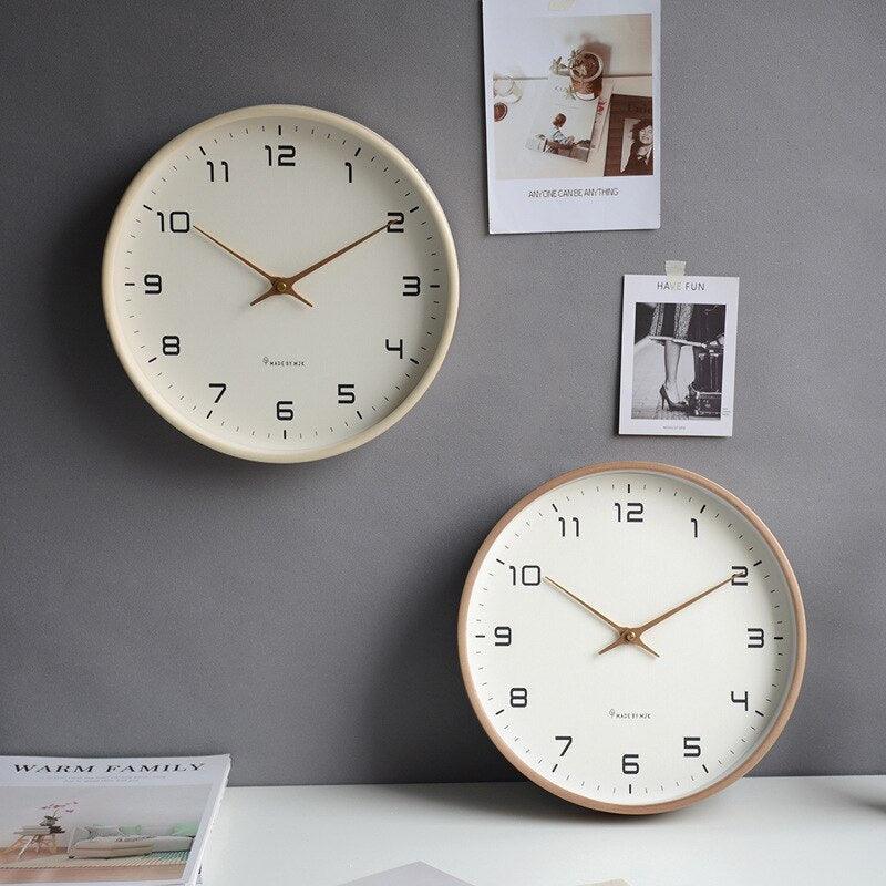 Calunda Wall Clock