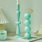 Calvunda Candle Holder