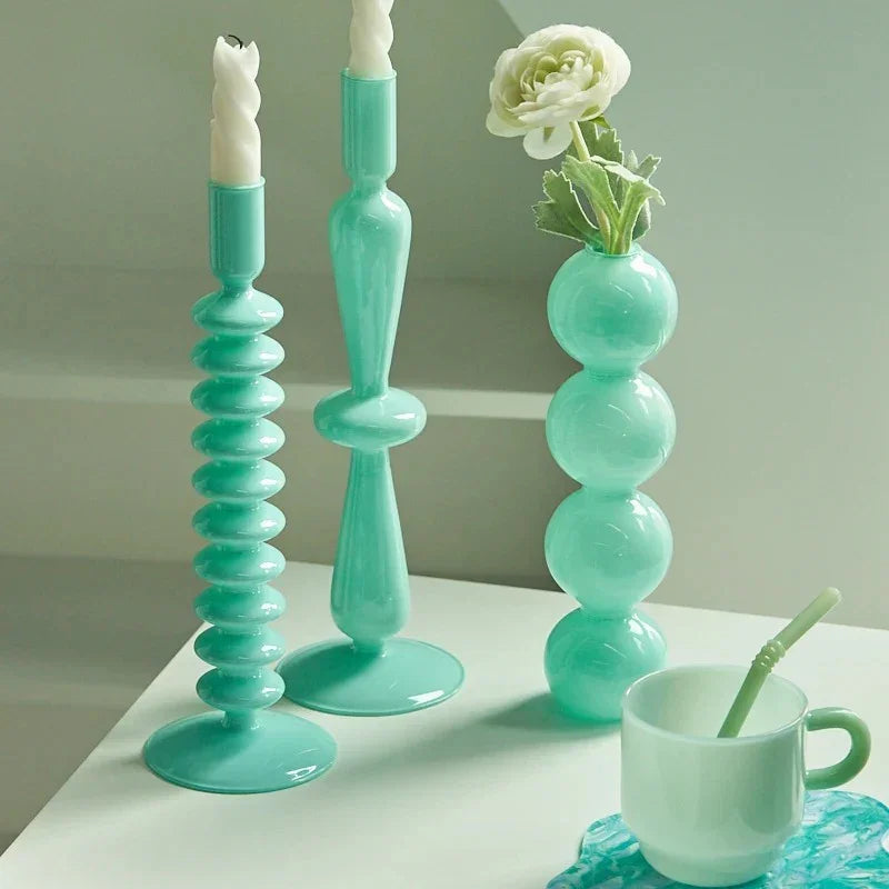 Calvunda Candle Holder