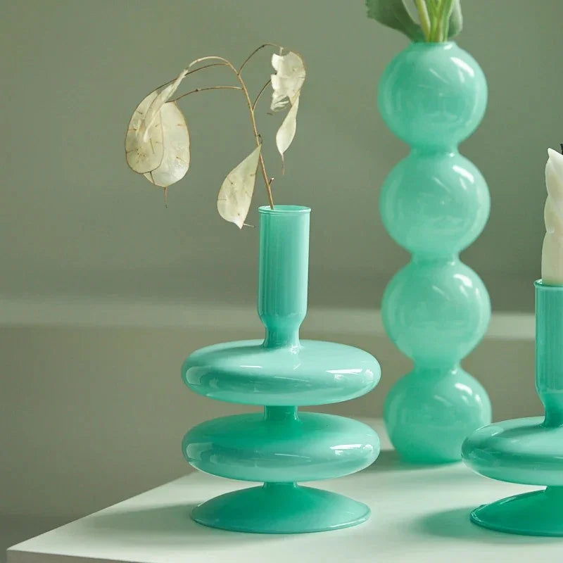Calvunda Candle Holder