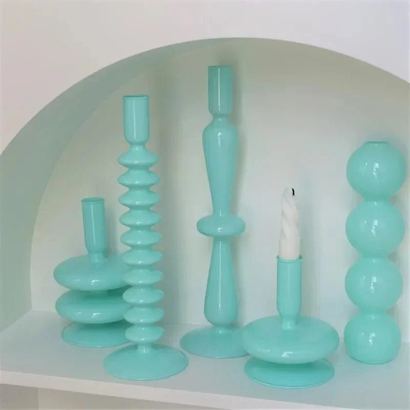 Calvunda Candle Holder