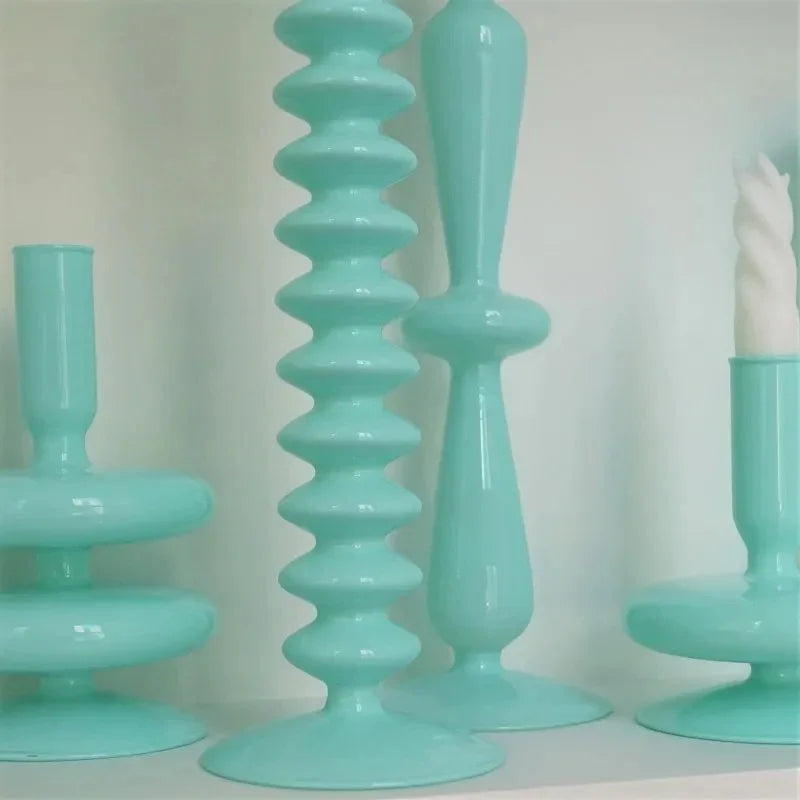 Calvunda Candle Holder