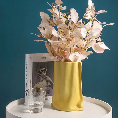 Celdando Vase