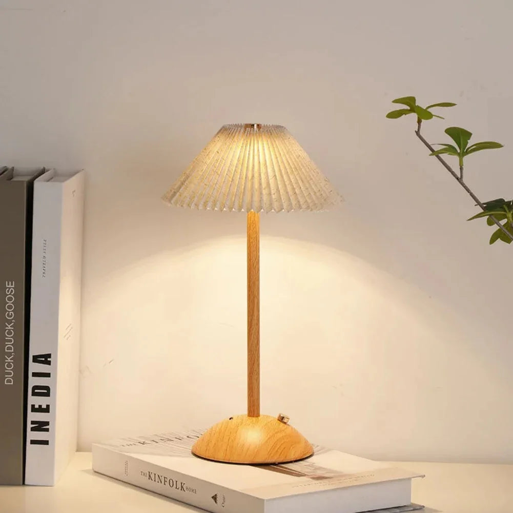 Celsossa Table Lamp