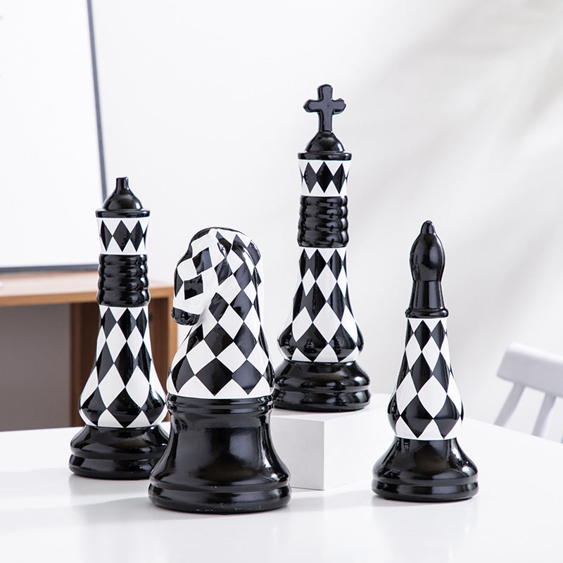 Chess Set Molded Plastic | TheKanta