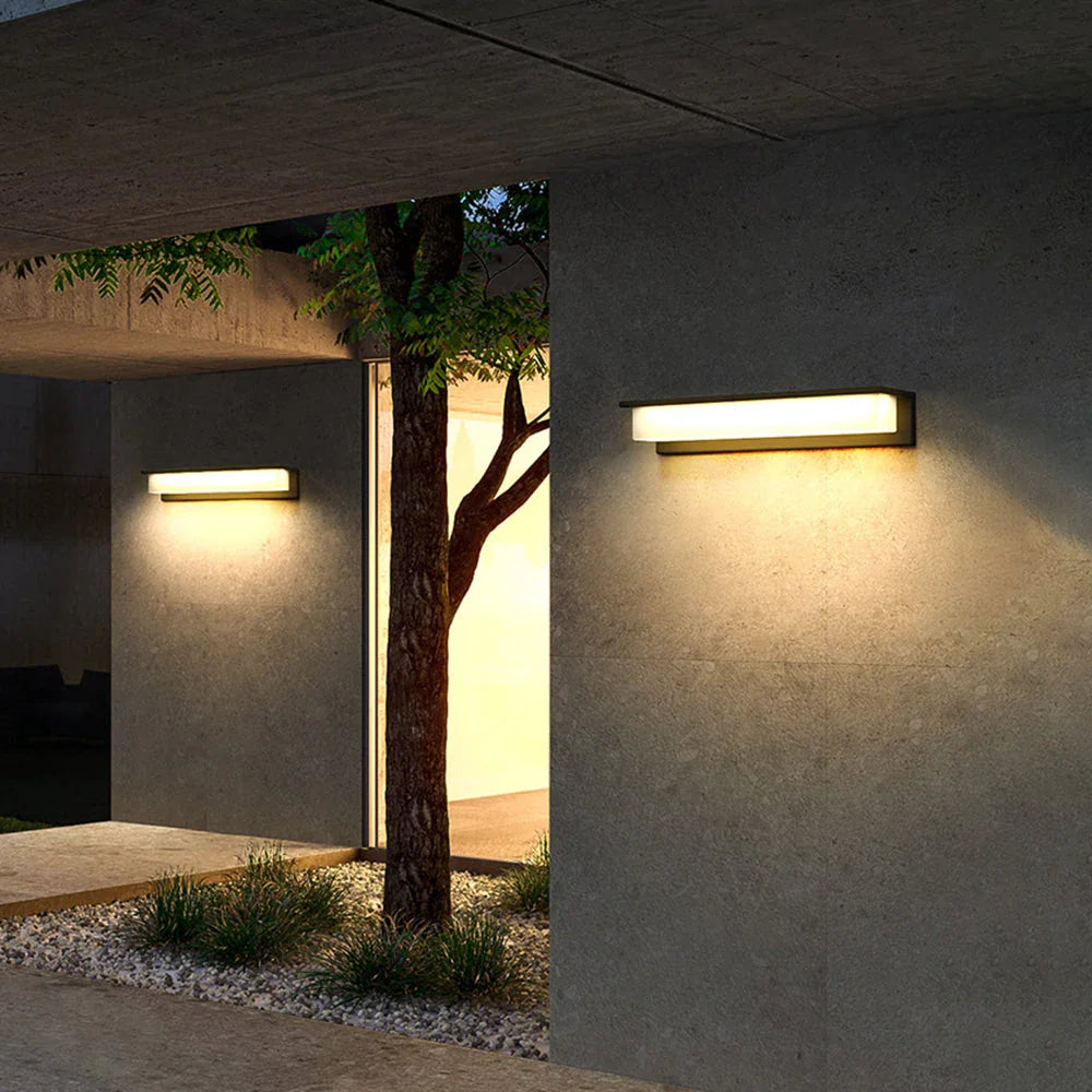 Cloveworth Solar Outdoor Wall Lamp