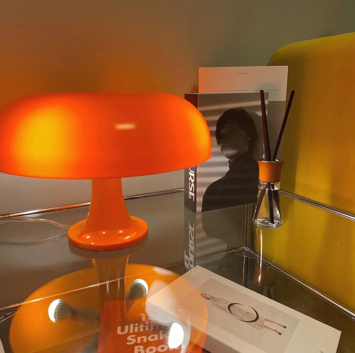 Clyfosa Table Lamp