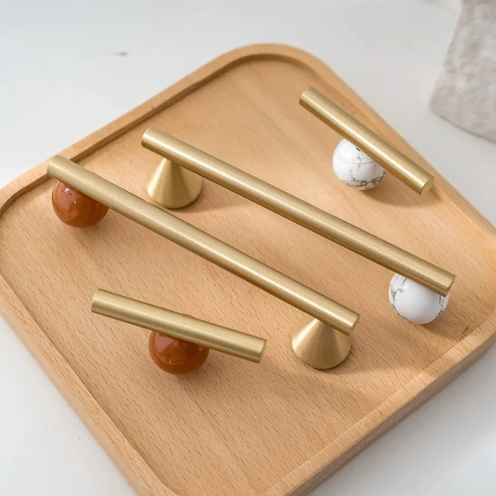 Corbura Cabinet Handle