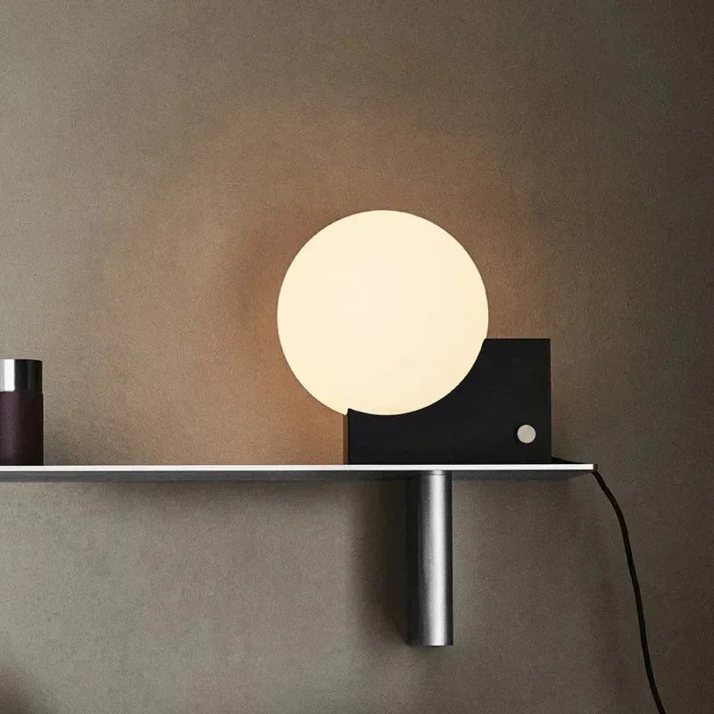 Daldella Table Lamp