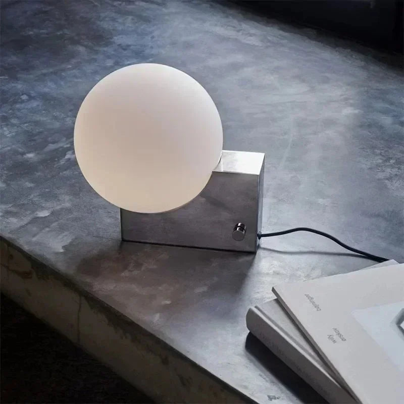 Daldella Table Lamp