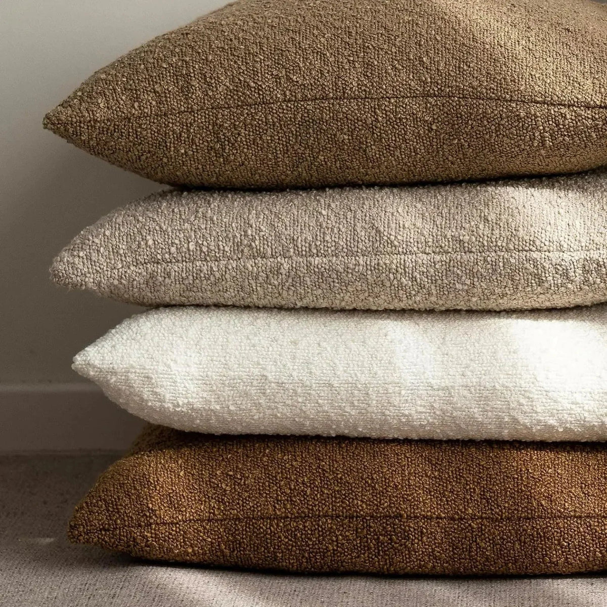 Dalnando Cushion