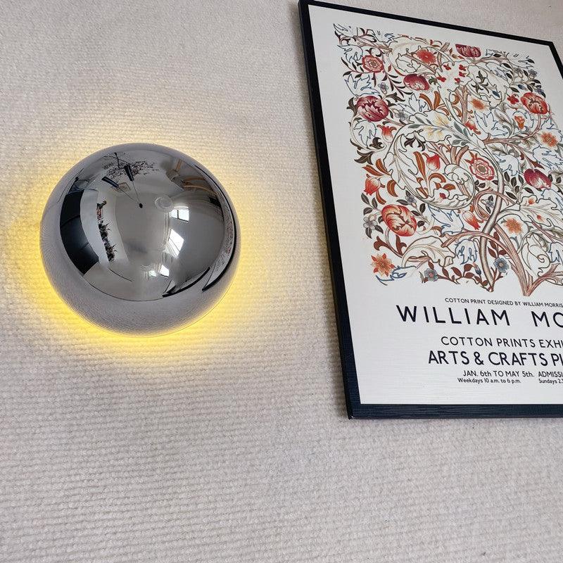Dalstossa Wall Lamp