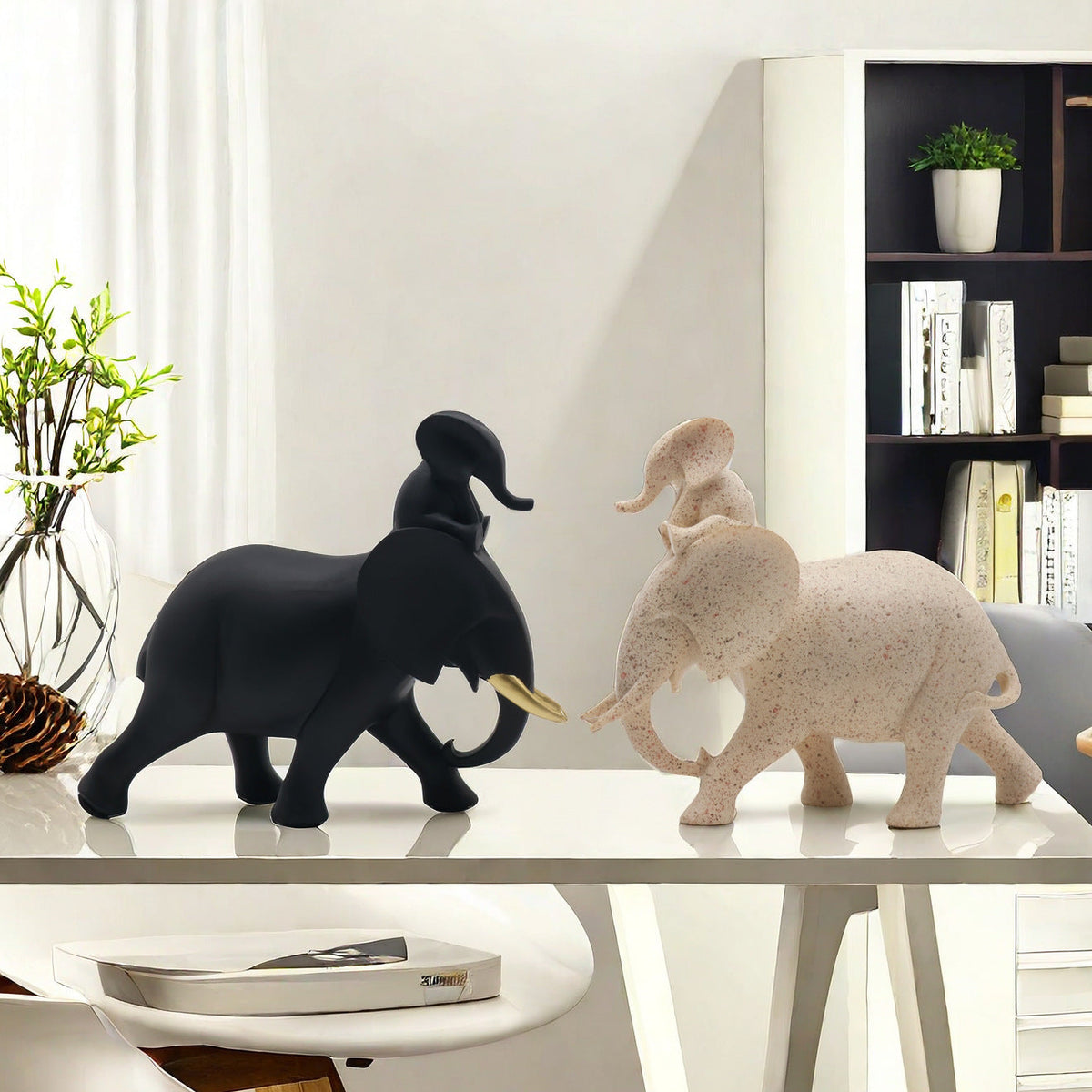 Decorative Elephant Family Sculpture | TheKanta