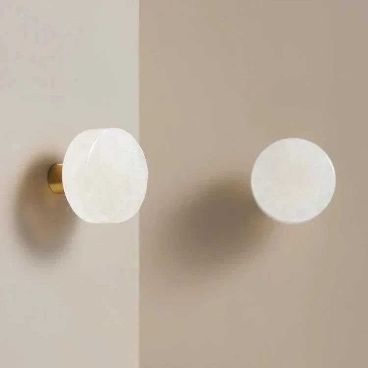 Dorbora Brass Knobs
