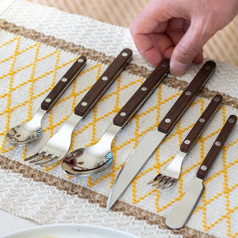 Dorfura Cutlery Set