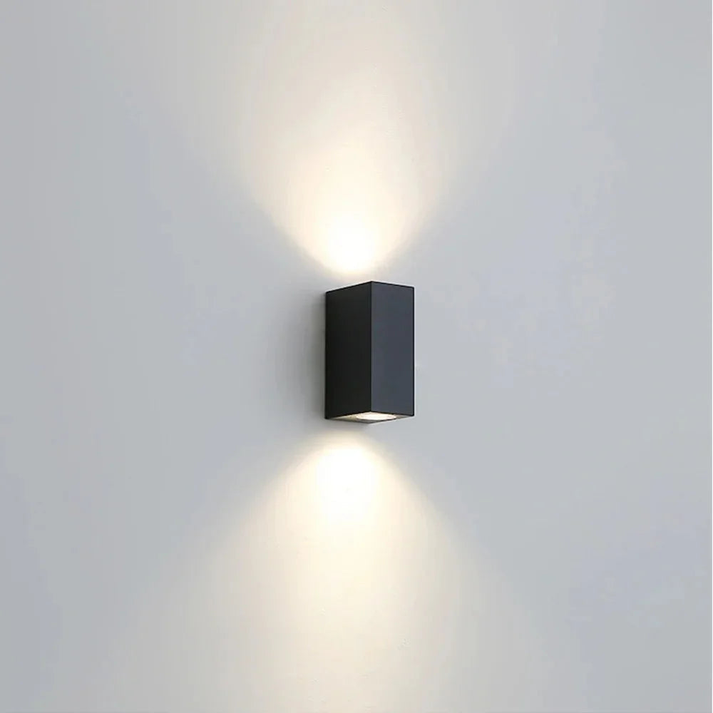 Dortanta LED Wall Lamp