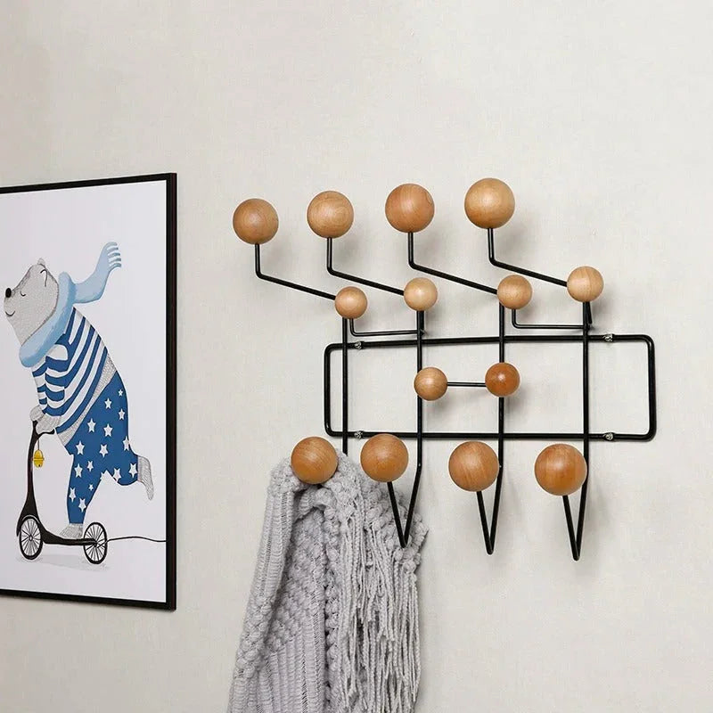 Drerira Coat Hanger