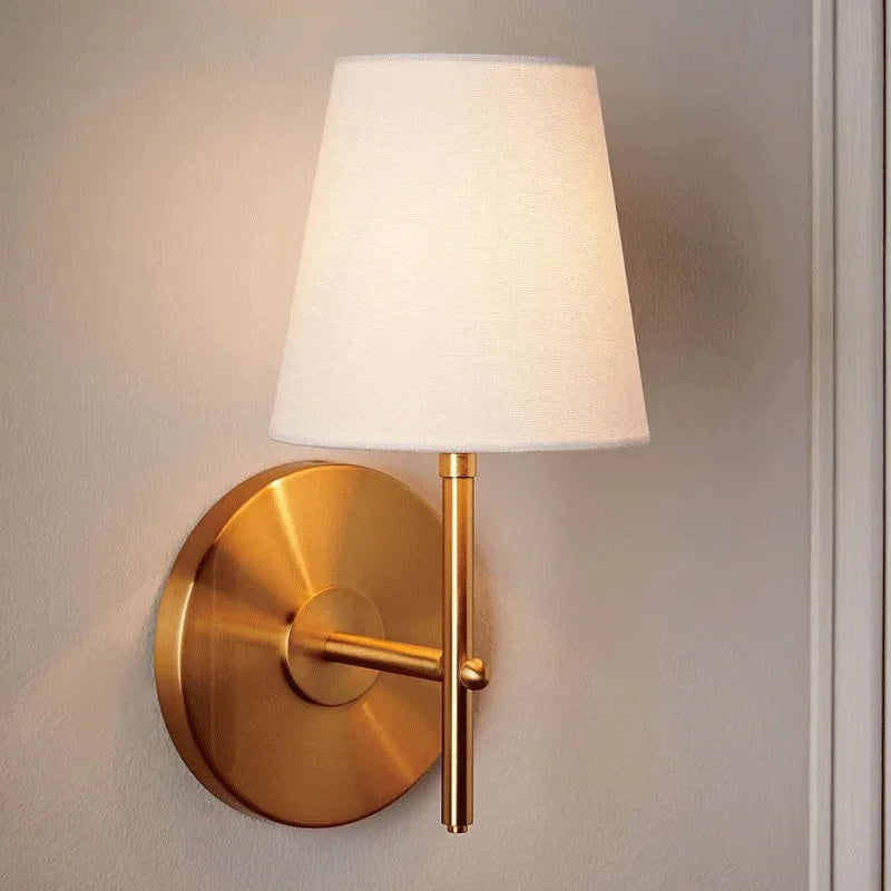Dretyra Wall Lamp
