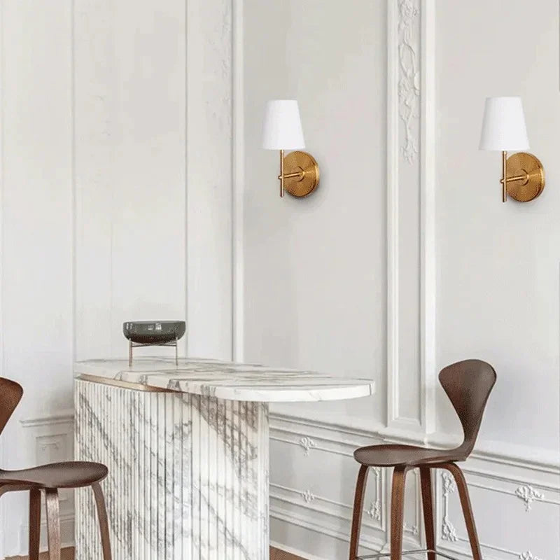 Dretyra Wall Lamp
