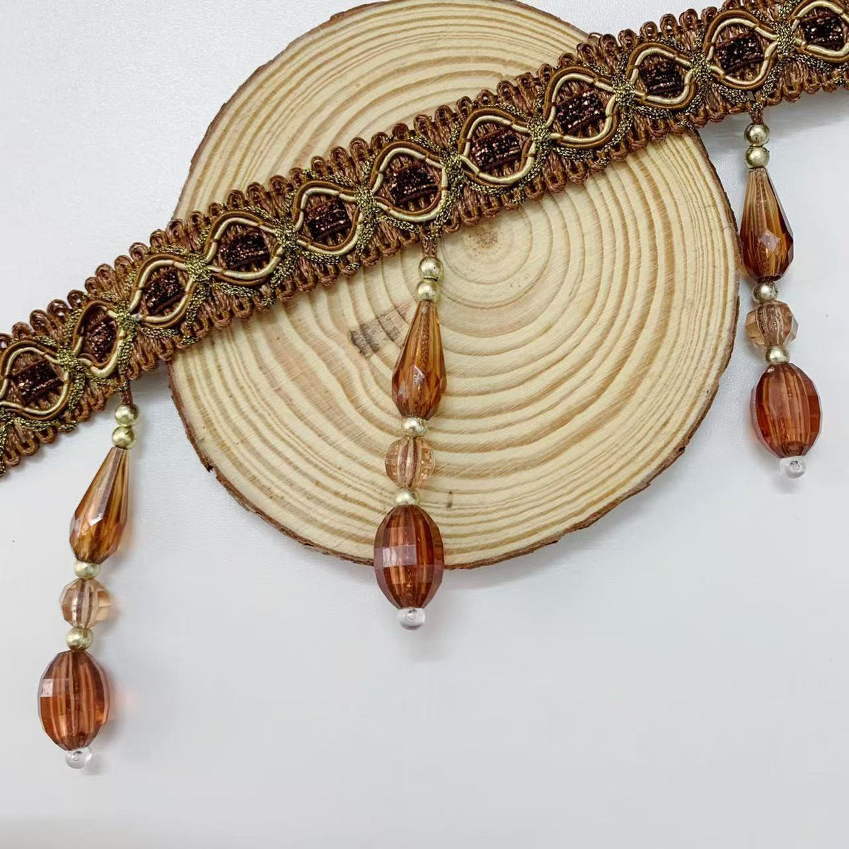 Elegant and Eye-Catching Trimming with Glass Crystals | TheKanta