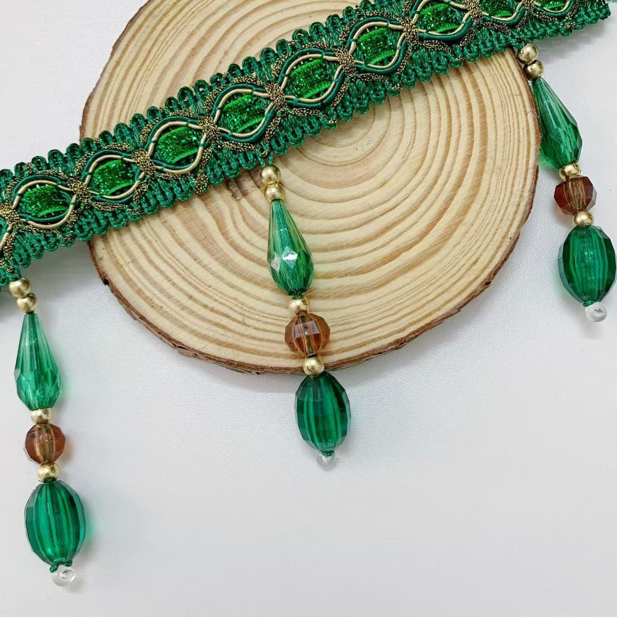 Elegant and Eye-Catching Trimming with Glass Crystals | TheKanta