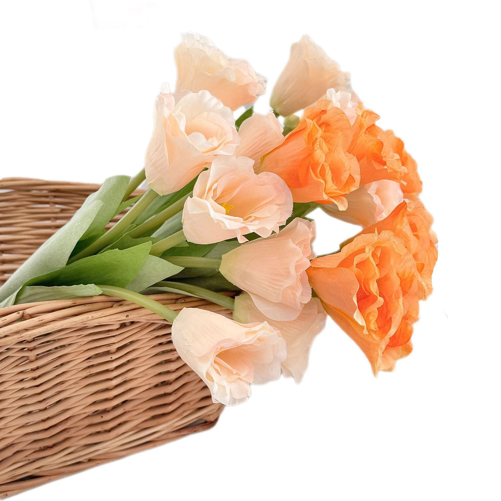 Elegant Art Tulip | TheKanta