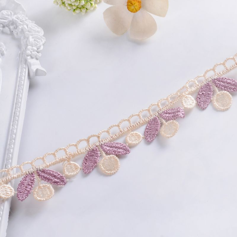 Elegant Lace Ribbon | TheKanta