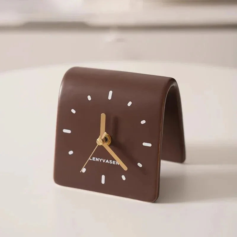 Elmia Clock