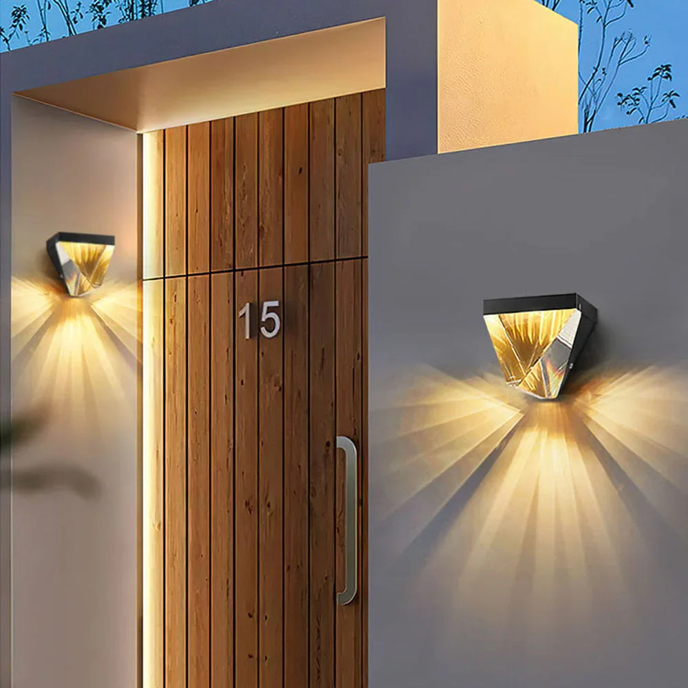 Emneno Outdoor Wall Lamp