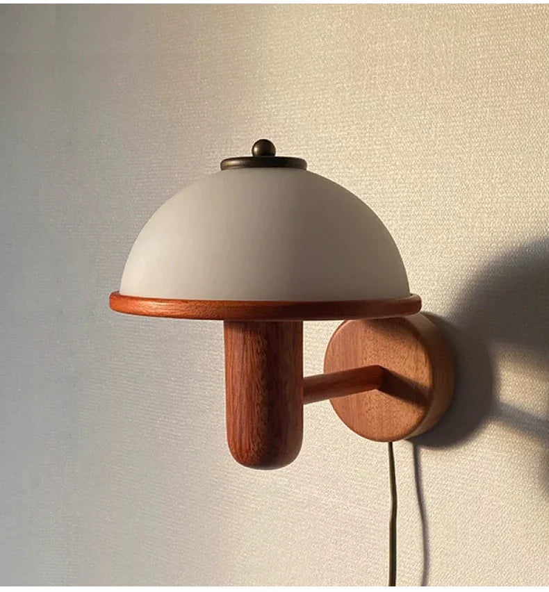 Emreda Wall Light